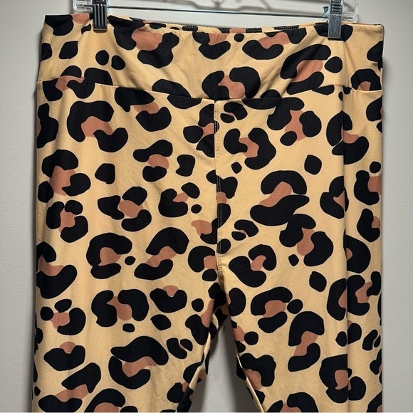 NEW TC2 LulaRoe Buttery Soft Leggings Tall& CurvyStretchy XXL-XXXL 18, 20, 22 - Picture 8 of 16